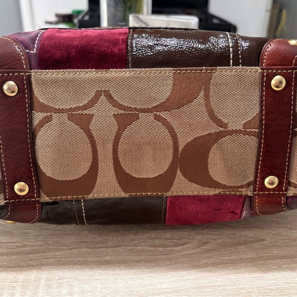 Coach Holiday Patchwork bleecker LIMITED EDITION - Picture 5 of 10